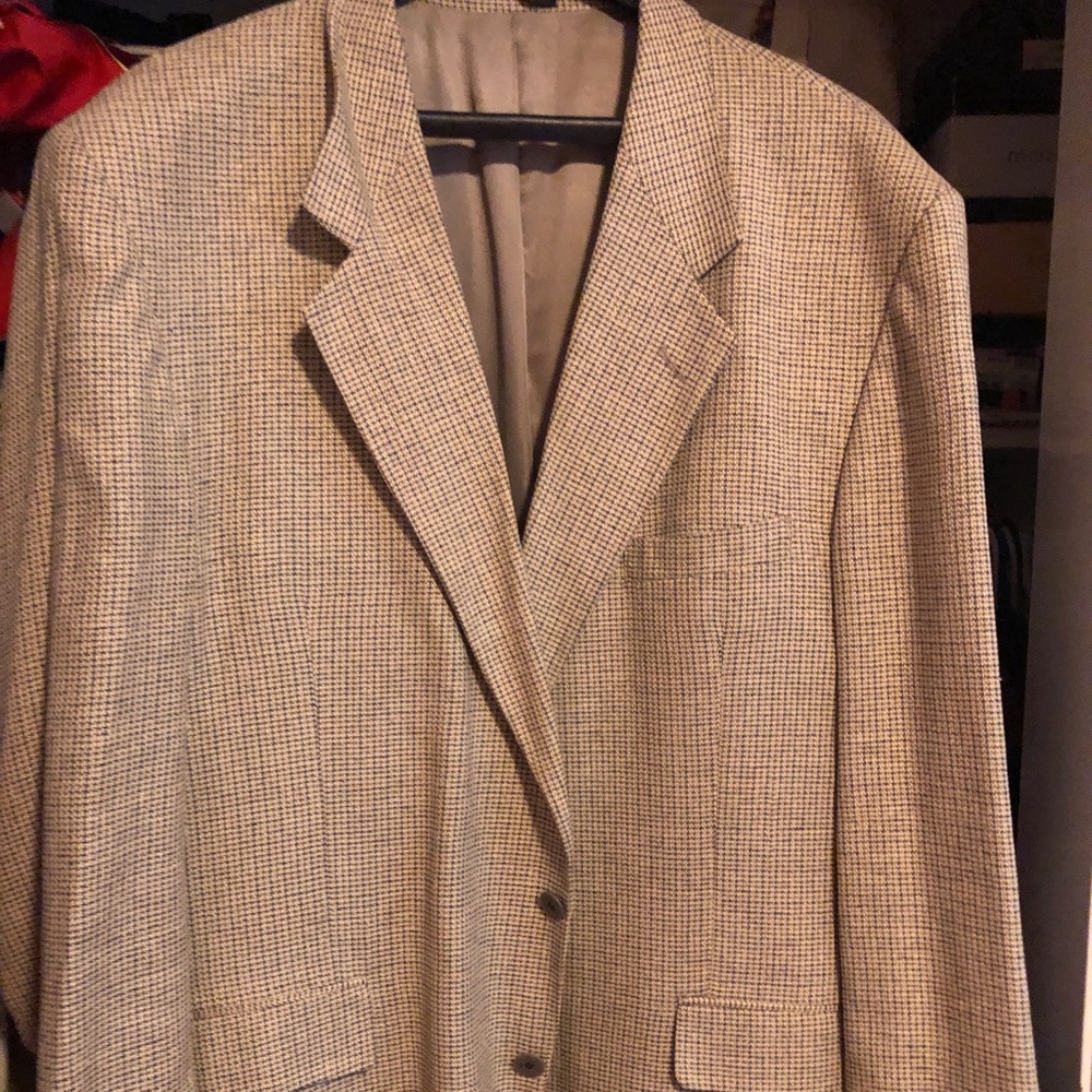 MAKE AN OFFER D.S. Stuart Sport Coat 48L